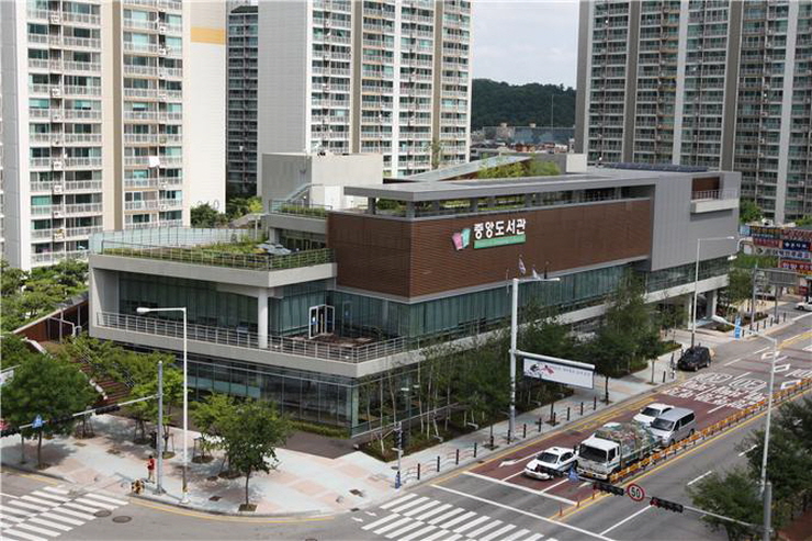 도전! 책읽는 가족_도서관 캠페인에 신청하세요 