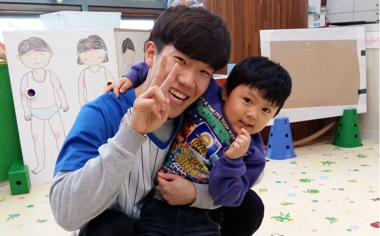 아이러브맘카페 1호점 놀이프로그램 - 아이팡스토리<시민기자 이한나>;