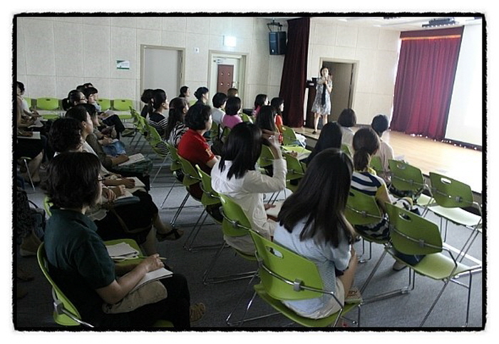 [오산 꿈두레도서관 인문학강좌] 신윤복의 천재성은 왜 기방문화에서만 돋보였을까?