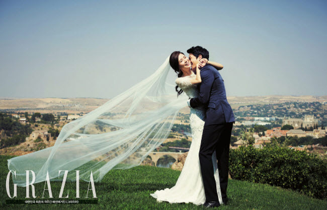  아름다운 신부가 주는 행운! 웨딩부케의 유래