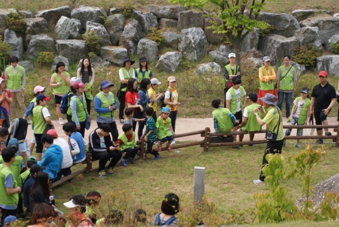 세교마을 여계산 탐방과 환경정화 봉사활동 했어요