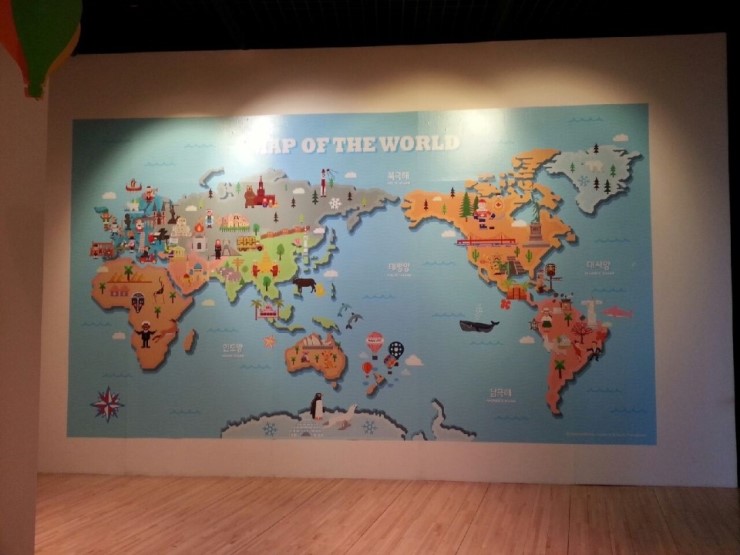 문화공장오산 특별교류전 '동화로 만나는 세계'<시민기자 정덕현>;