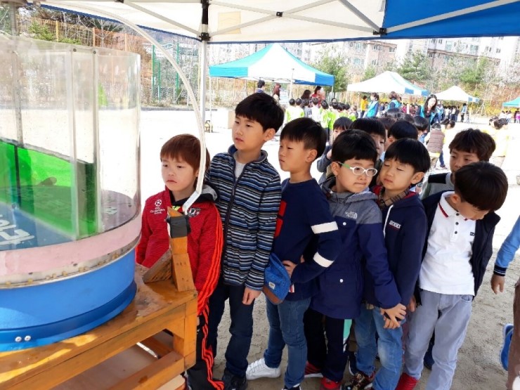 양산초등학교 '과학의 날' 행사<시민기자 정덕현>; 