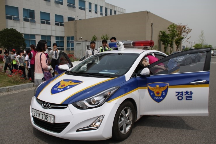 교육도시 오산에서는 경찰서도 아이들의 체험 학습장<시민기자 권은용>;