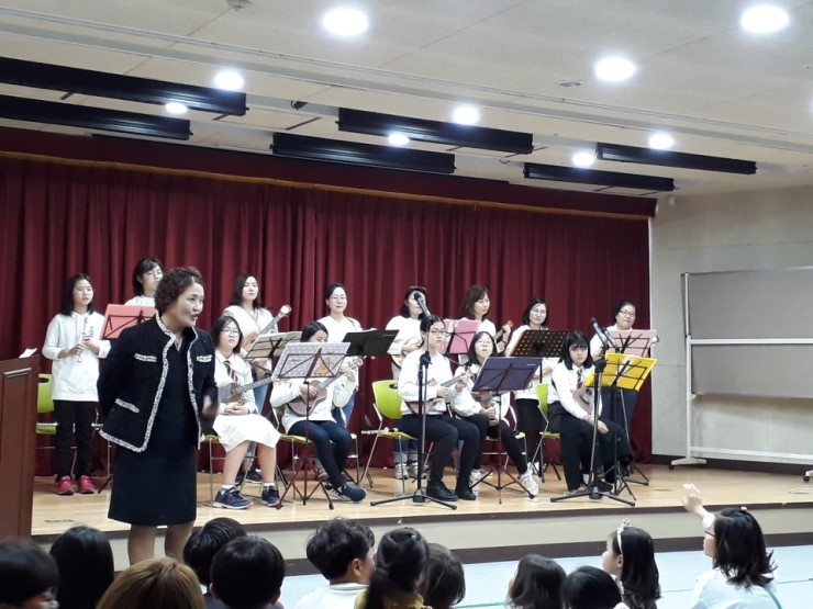 꿈두레도서관으로 떠나는 가을 나들이<시민기자 정덕현> 