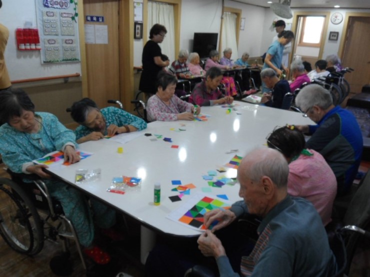 '백세 인생'을 즐기고 계시는 어르신들과의 만남<시민기자 김영진>; 