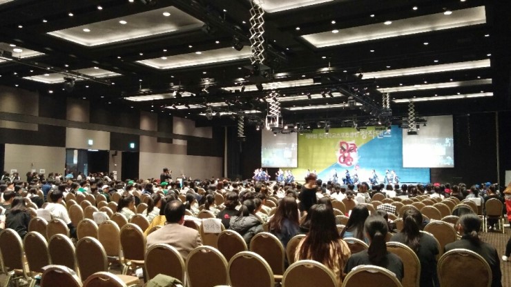 오산 문시중학교 제9회 전국학교스포츠클럽 창작댄스대회에 참가하다<시민기자 김영진>; 