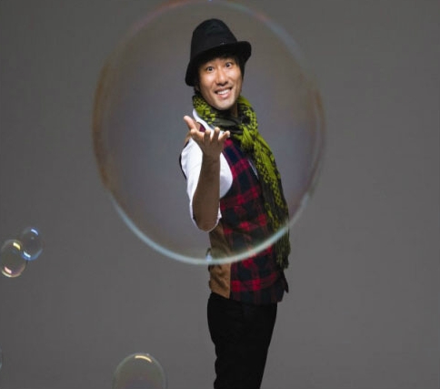 버블드래곤의 비눗방울 공연_오산 중앙도서관